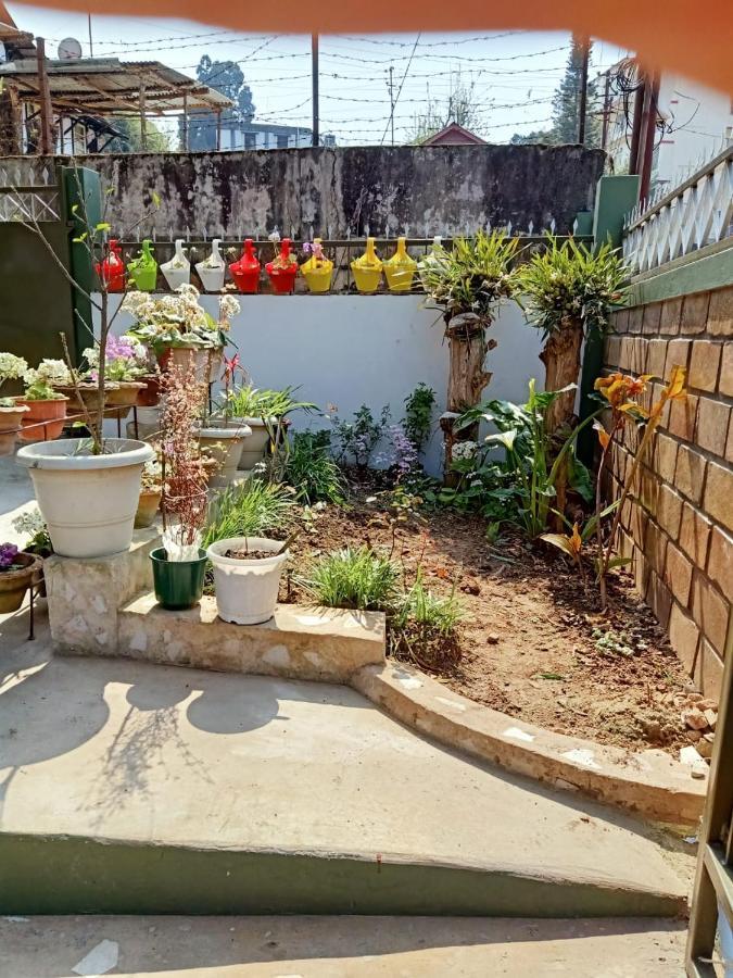 שילונג Khriang Khongwir Homestay מראה חיצוני תמונה